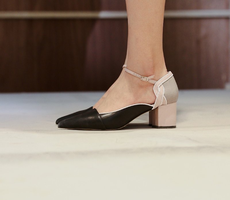 Textured heel cord around rough heel shoes black powder - รองเท้าส้นสูง - หนังแท้ 