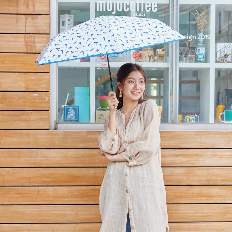 Taiwan Blue Magpie 175g Lightweight Sunscreen Hand Open Umbrella - Umbrellas & Rain Gear - Other Materials Transparent