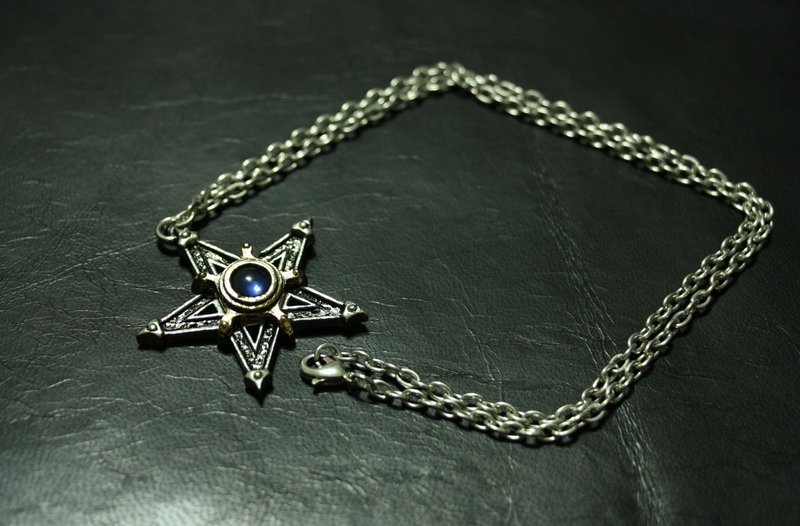 ALCHEMY Necklace  P124 Medieval - สร้อยคอ - โลหะ สีเงิน