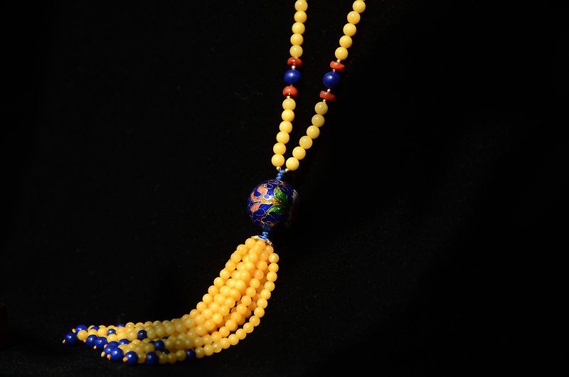 Amber roasted honey bee Yanjing eight absolutely burning blue pearl silk tassel retro necklace - Necklaces - Gemstone 
