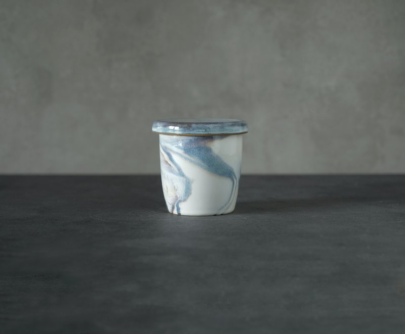 黛舞_握杯 - 咖啡杯/馬克杯 - 瓷 白色