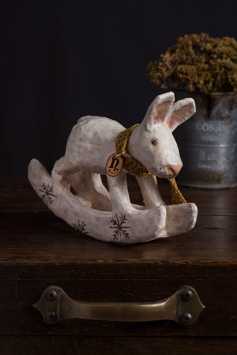 Ornaments-Shake the Rabbit - ของวางตกแต่ง - กระดาษ ขาว