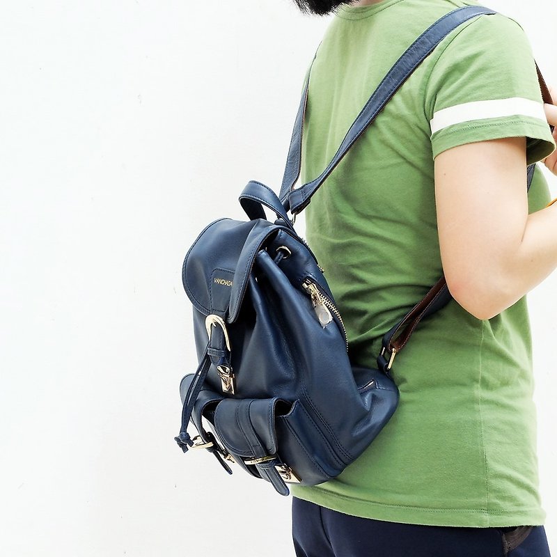 NAVY BLUE Bucket style Backpack Calfskin. A cool every day - Backpacks - Genuine Leather 