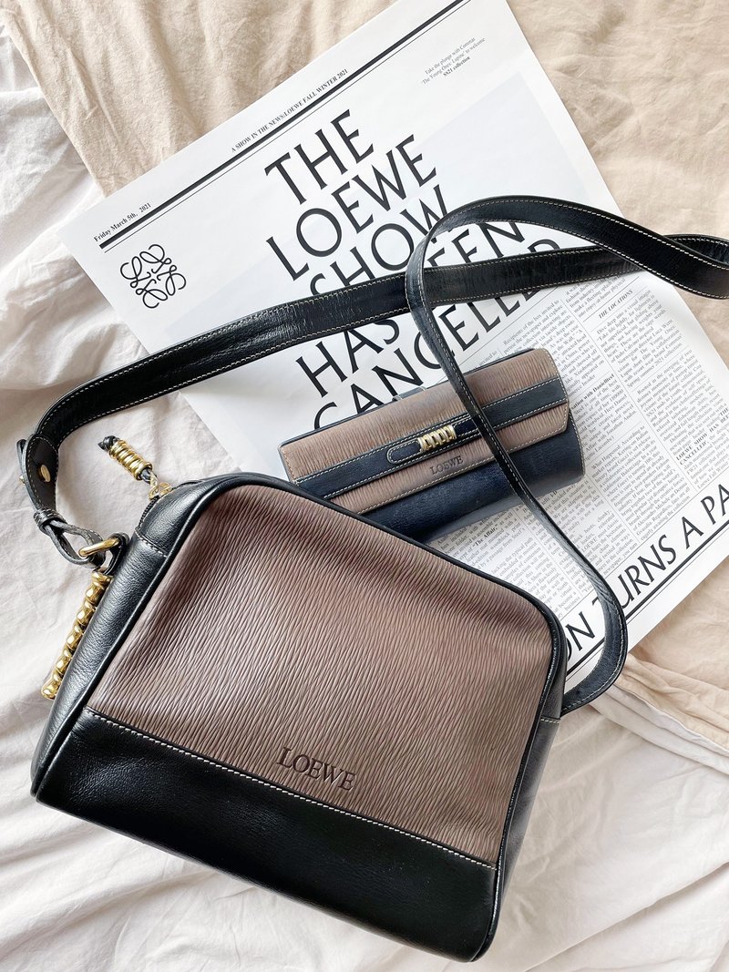 中古包 Loewe 金蛇骨 豆腐包單肩包托特包斜揹包斜背包斜挎包郵差 - 錢包/皮夾/長短夾 - 真皮 紅色