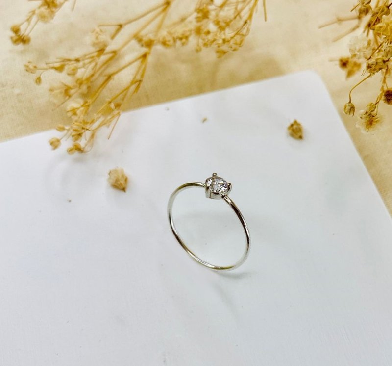 [Yi Ni] Sterling Silver-White Diamond Wire Ring - แหวนทั่วไป - เงินแท้ สีเงิน