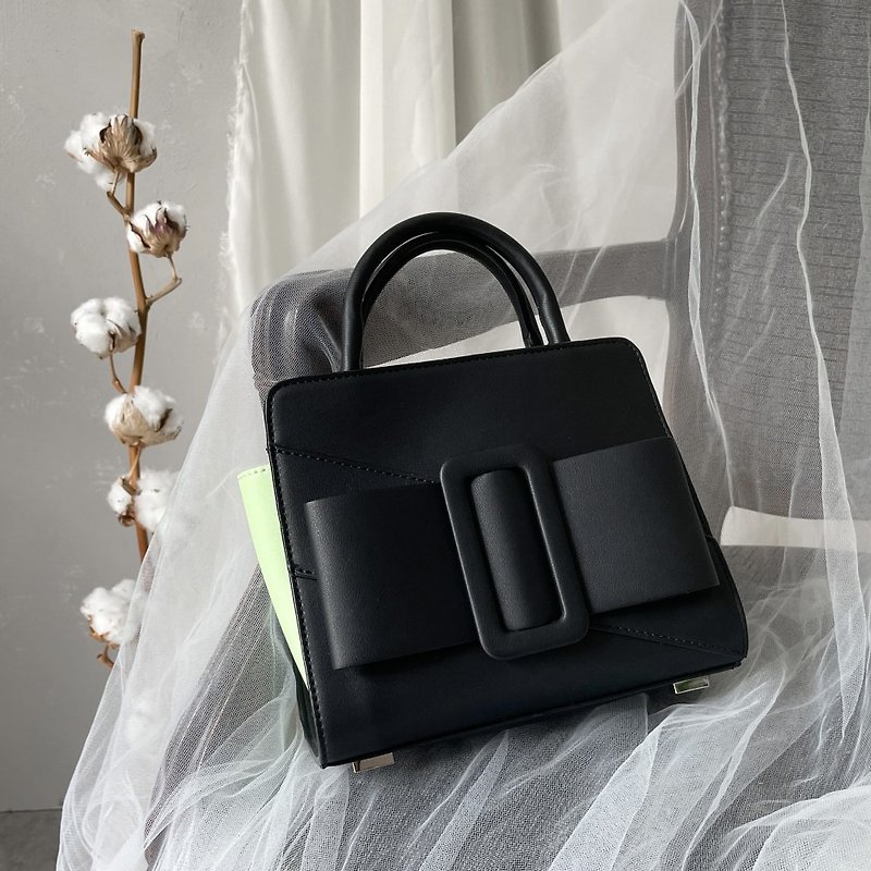 MERIMIES Bow Handbag | Glow in the Dark Black - กระเป๋าถือ - หนังเทียม สีดำ