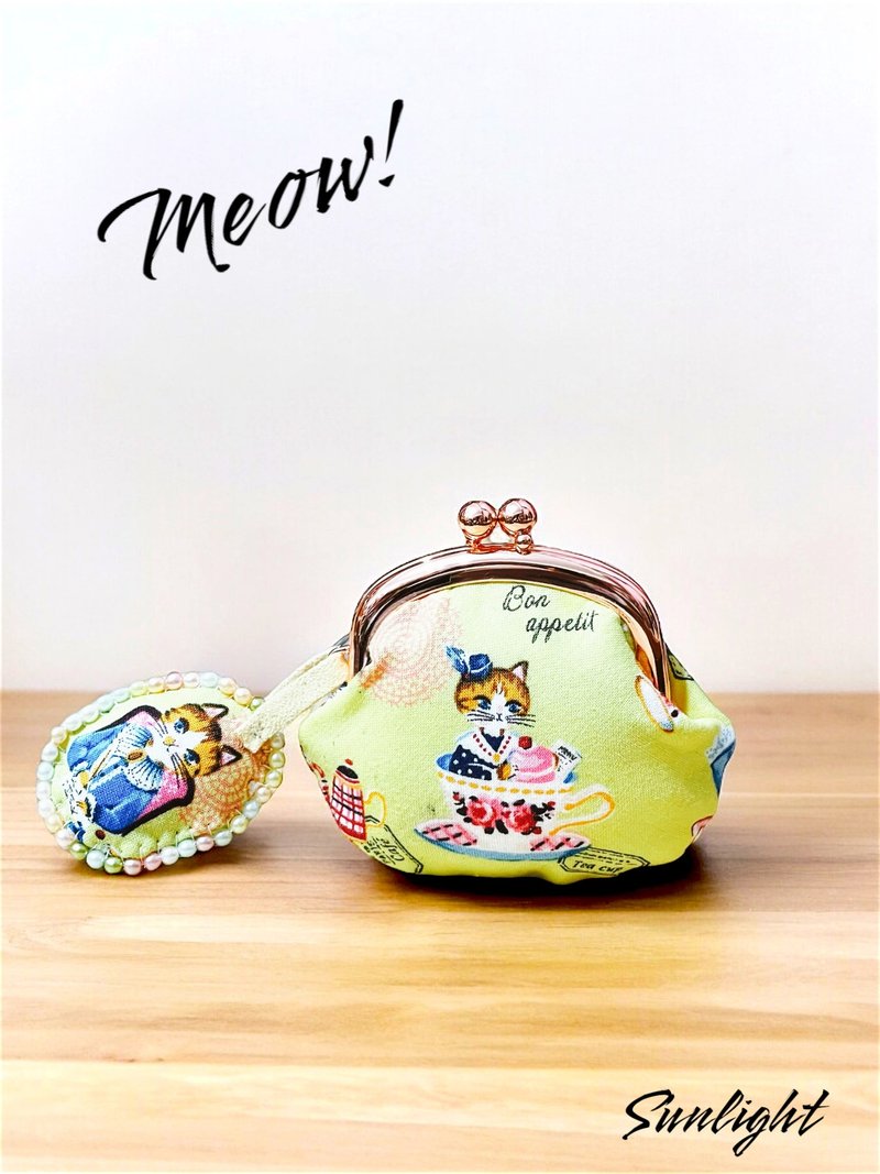 Nikko Alley's warm hand-made Japanese cloth, Ms. Meow's small kiss lock bag, key bag, coin purse, optional cloth - กระเป๋าใส่เหรียญ - ผ้าฝ้าย/ผ้าลินิน 