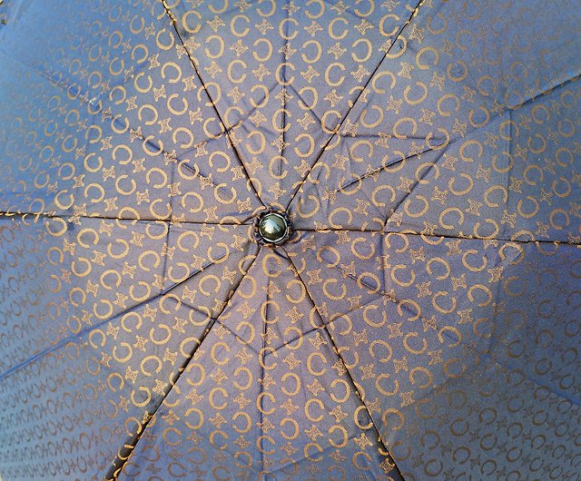 vintage umbrella louis