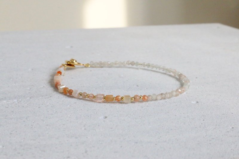 Mother's Day gift recommendation bracelet Strawberry Crystal - Dancing - - Bracelets - Gemstone Orange