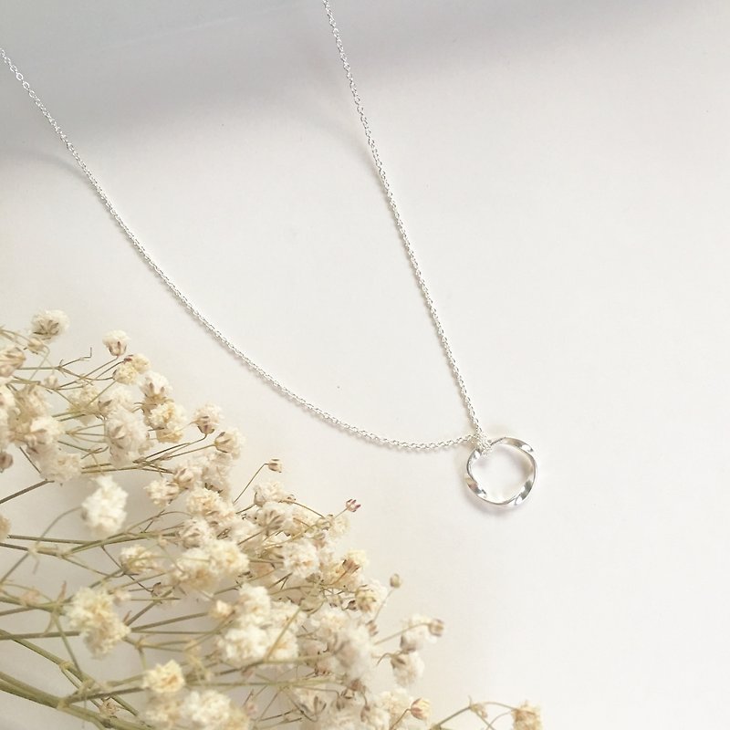 Twisted Wreath Long Necklace S925 Sterling Silver Necklace Allergy - สร้อยคอยาว - เงินแท้ สีเงิน