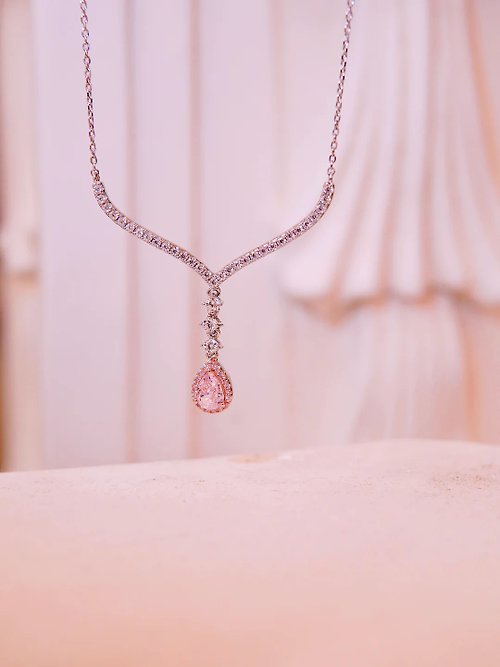 Ritual Gift for Girls — Streamline Design Chain Pink Diamond Goddess Stone  Necklace - Shop Lafit Necklaces - Pinkoi