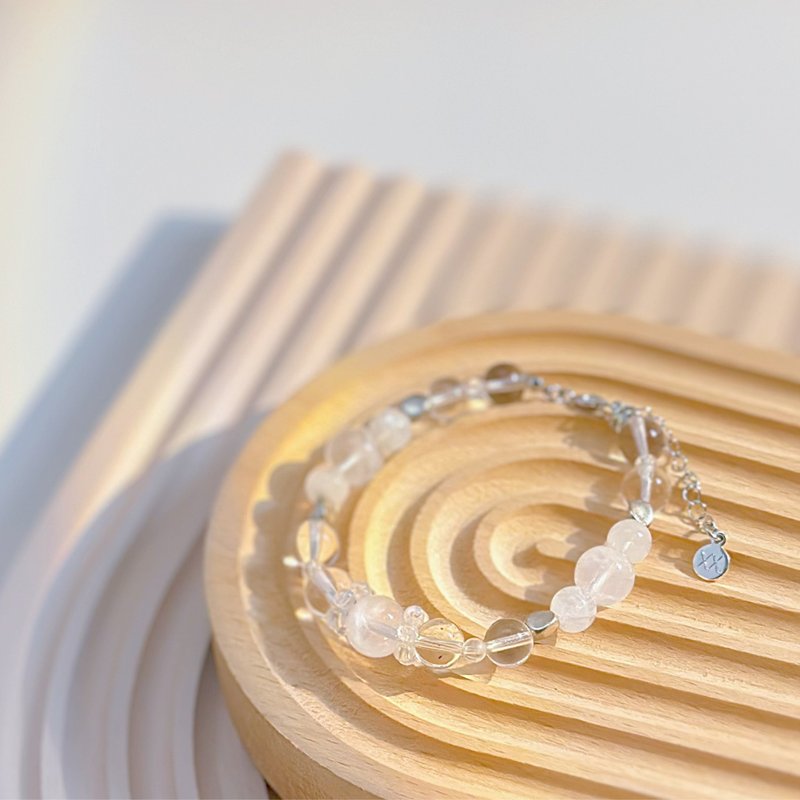 XXTRA Thyself White Phantom Moonstone Pure Clarity Bracelet - สร้อยข้อมือ - คริสตัล ขาว