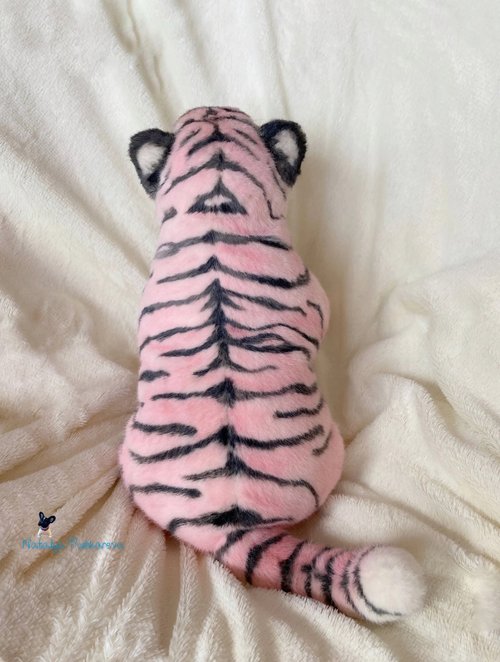 Pink store tiger toy