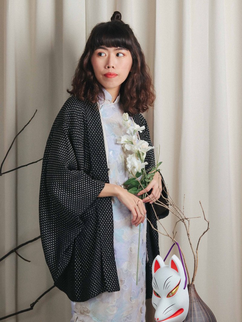 วัสดุอื่นๆ เสื้อโค้ทผู้ชาย สีดำ - Tsubasa.Y│ vintage Japanese haori A03 Silver wire dot black feather woven kimono jacket cover