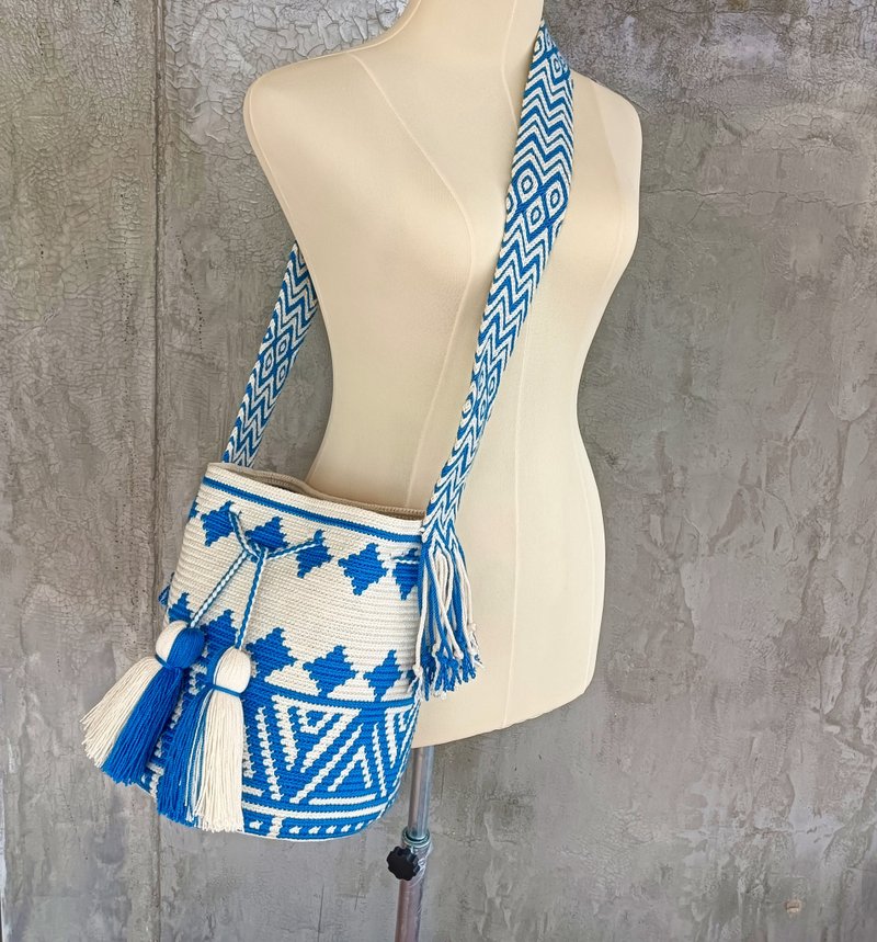 Two tone mochila bag,Crossbody bag for women,Handcraft bag,Crochet bag ,Cr - 側背包/斜背包 - 棉．麻 