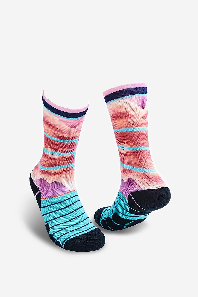 【Chainloop】LIFEBEAT 時尚Ｘ運動襪 Grand Teton 美國大堤頓國家公園的日出景色 設計襪 有男生跟女生尺寸 - 襪子 - 棉．麻 