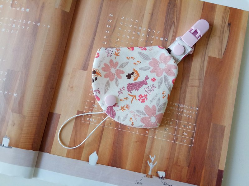 Sakura Rabbit two-in-one pacifier clip pacifier dust cover + pacifier clip dual function pacifier cover - ของขวัญวันครบรอบ - ผ้าฝ้าย/ผ้าลินิน หลากหลายสี