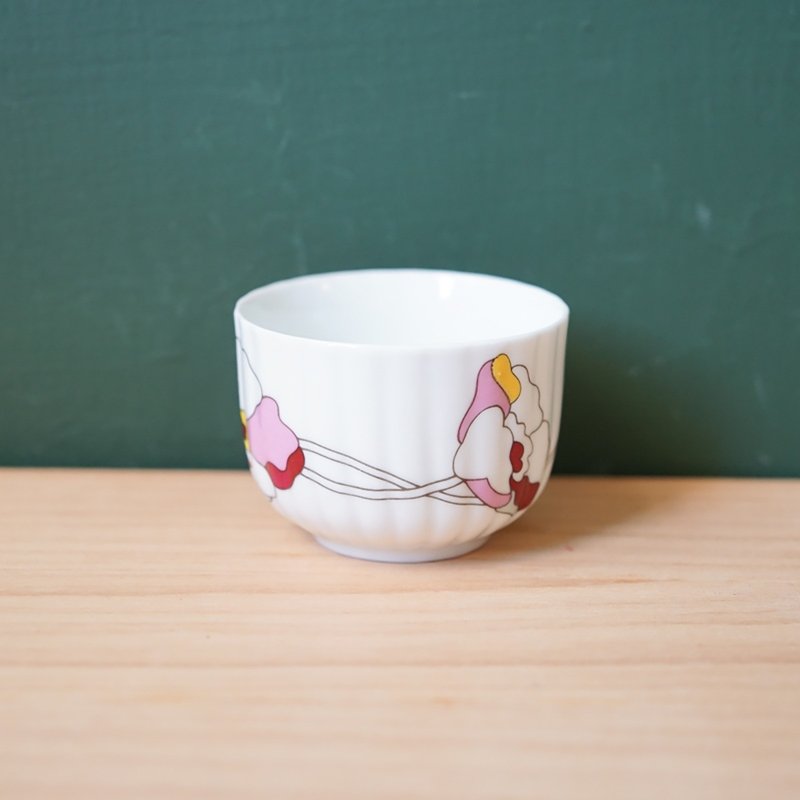 [Arctic second-hand groceries] Near new and early AOKO teacup flower-shaped lines gift home decoration - Teapots & Teacups - Porcelain Pink