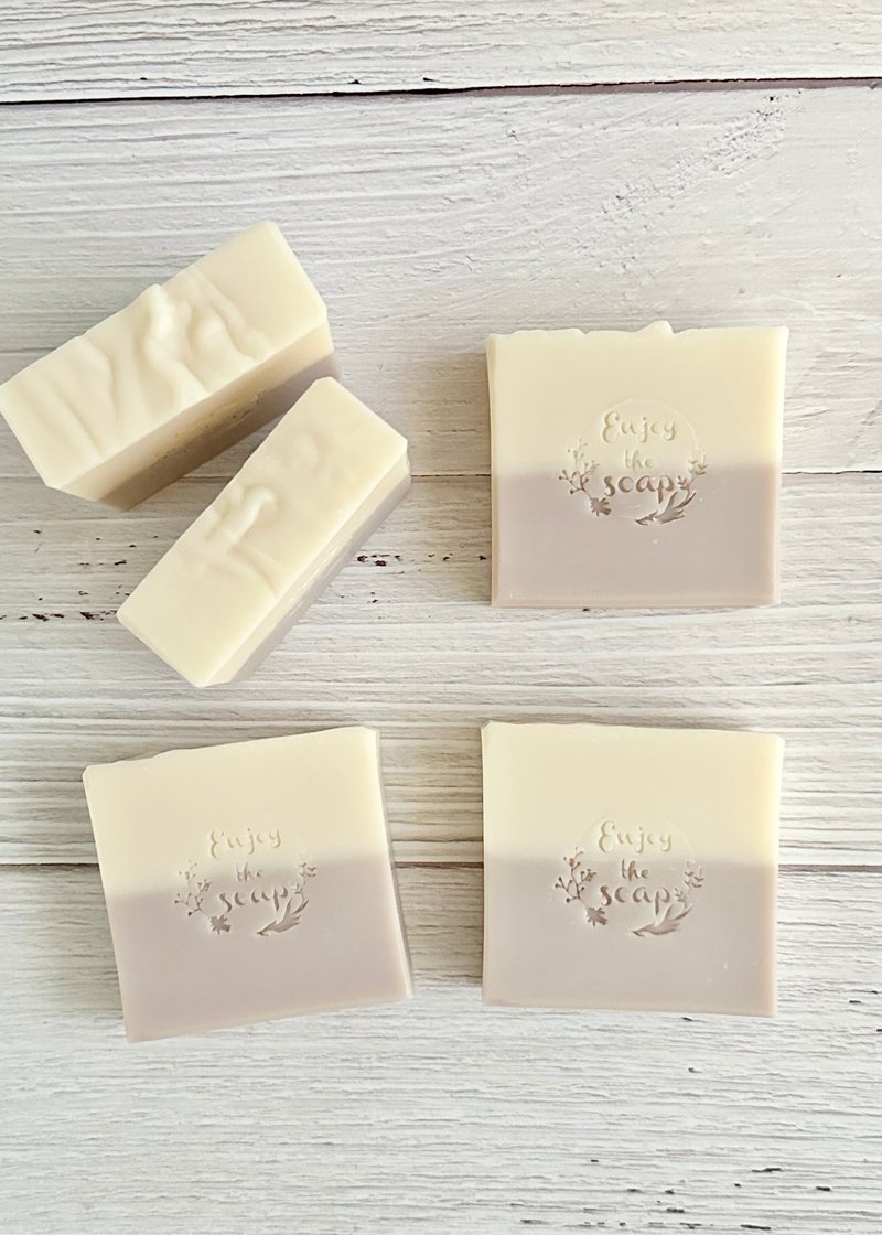 乳香與安息香精油手工皂 無棕櫚油 環境永續 - 肥皂/手工皂 - 其他材質 