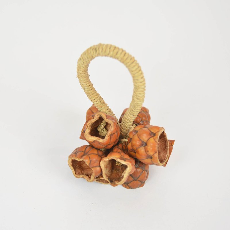Pinecone player rattle - fair trade - Guitars & Music Instruments - Wood Brown