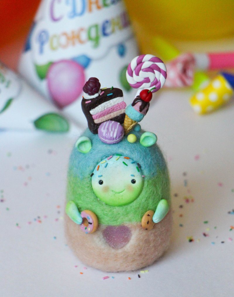 Amulet Felted Toy Handmade Toy Talisman - 公仔/玩偶 - 羊毛 多色
