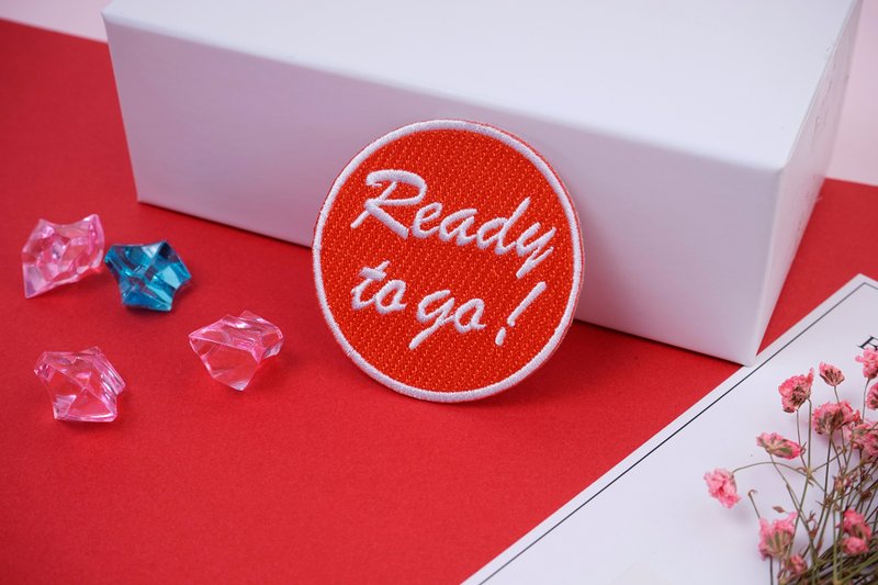 【刺繡布貼】READY TO GO 紅色圓形 - 貼紙 - 繡線 