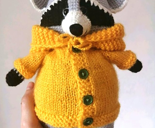 Online Amigurumi Doll in Raccoon Costume