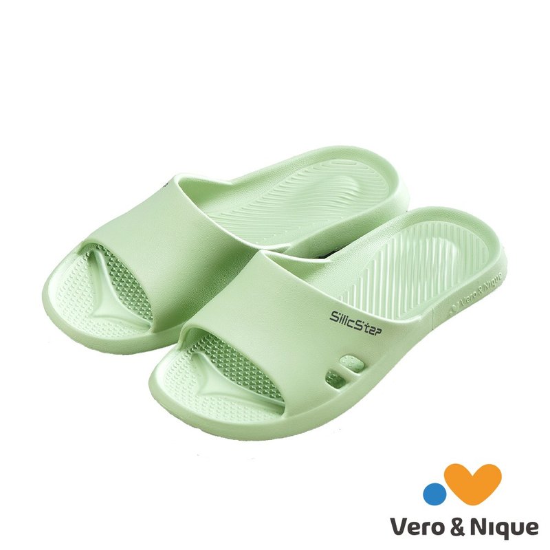 [Veronica] SilicStep Silicone Plastic Reducing Air Cushion Home Slippers - Light Green - Indoor Slippers - Plastic Green