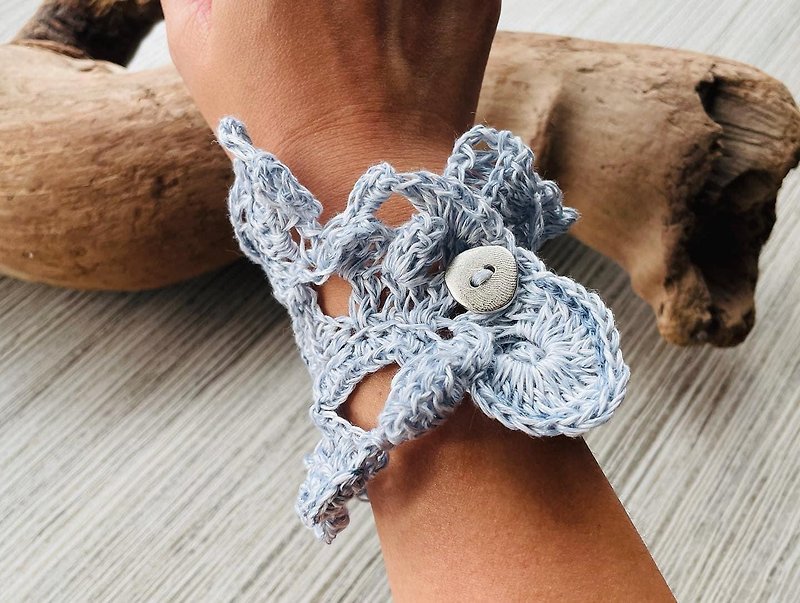 Italian Hemp Hand Woven Tin Buckle Wristband - Bracelets - Cotton & Hemp 