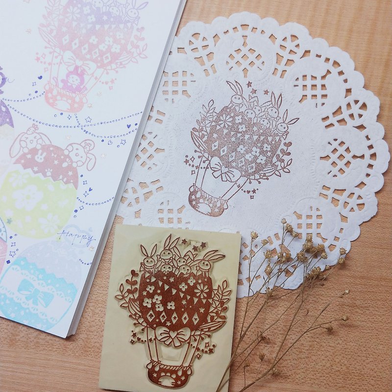 | Exhibition Works | Bunny Egg Hot Air Balloon Hand-engraved Seal Rubber Stamp - Stamps & Stamp Pads - Wood Pink