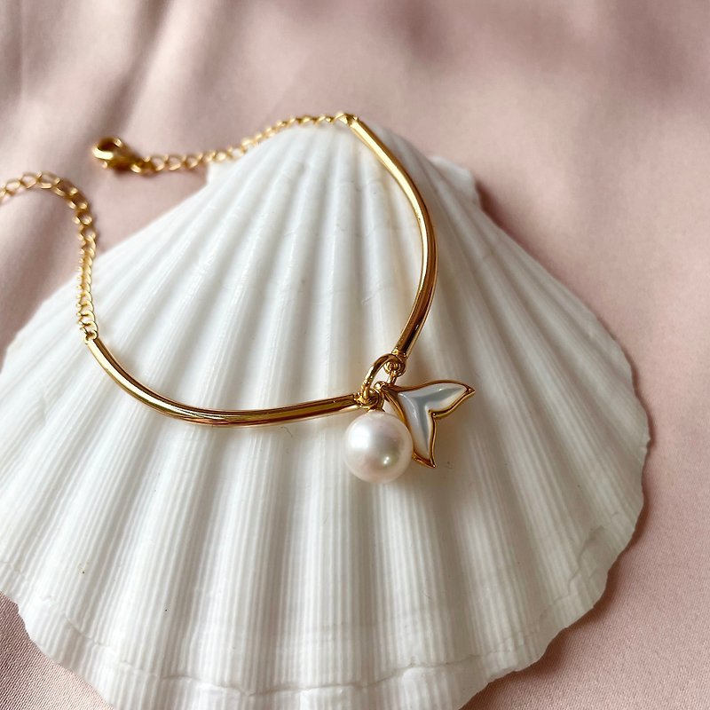 Mermaid Princess Collection - Fishtail Natural Akoya Pearl Gold Bracelet - Bracelets - Pearl 