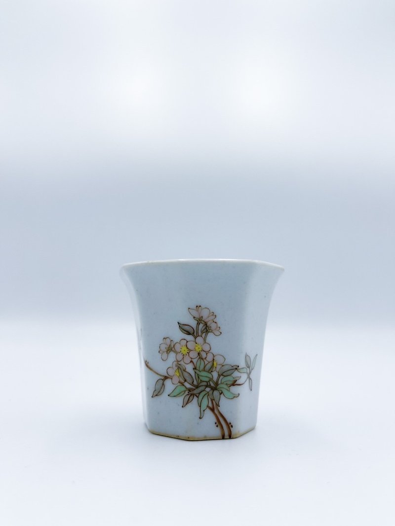 Buyanmei Ancient rhyme glaze in color Bafang step cup jasmine flower - ถ้วย - เครื่องลายคราม 