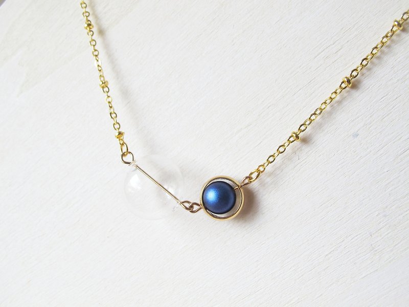 Rosy Garden glass ball with blue cotton pearl necklace - Chokers - Glass Blue