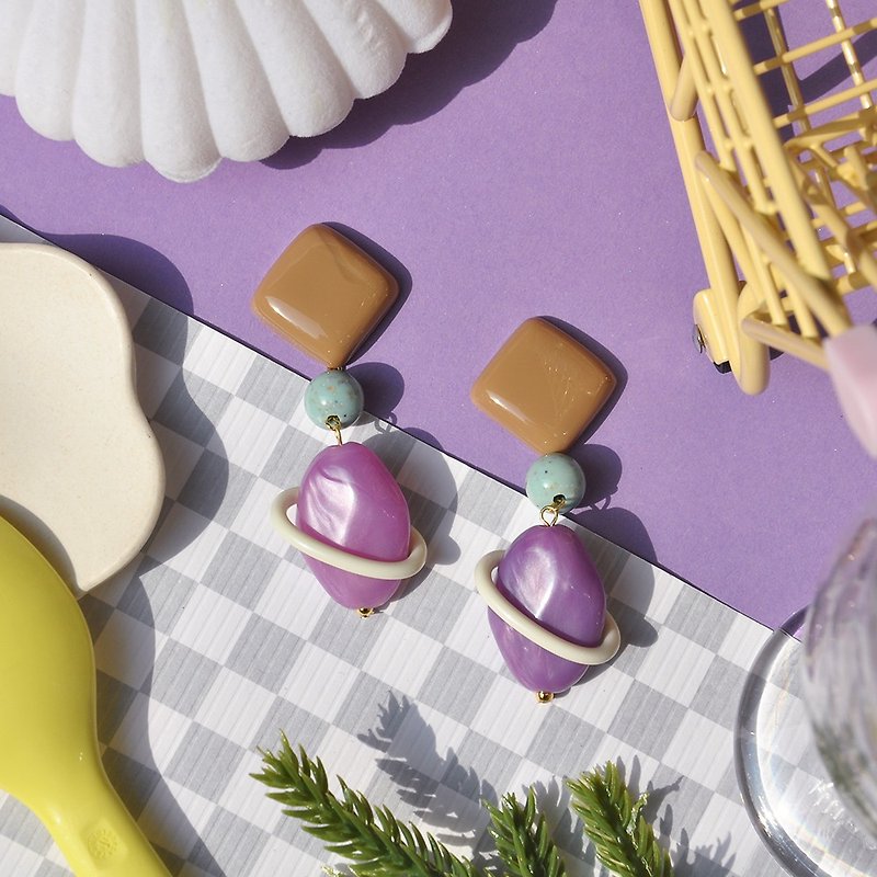 Mysterious Purple Planet Dangle Earrings/ Acrylic Earrings - Earrings & Clip-ons - Acrylic 