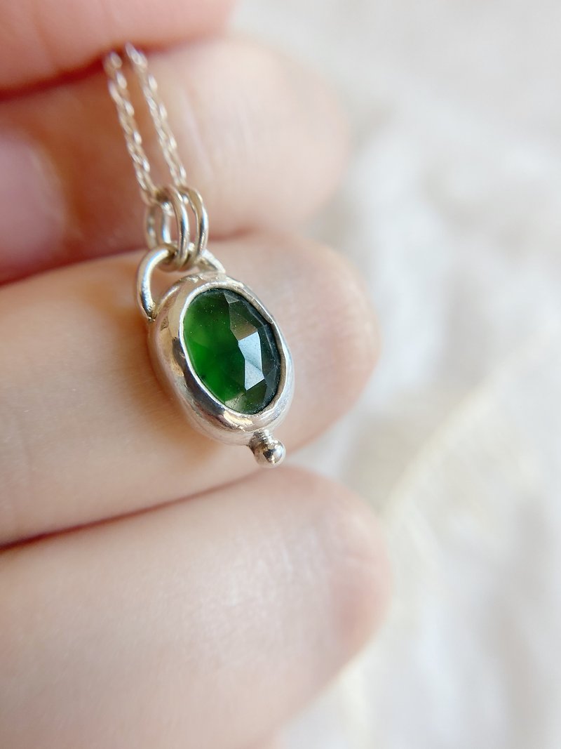 [Tree] Serpentine 925 Silver Pendant with Necklace / Green Stone - Chokers - Semi-Precious Stones Green