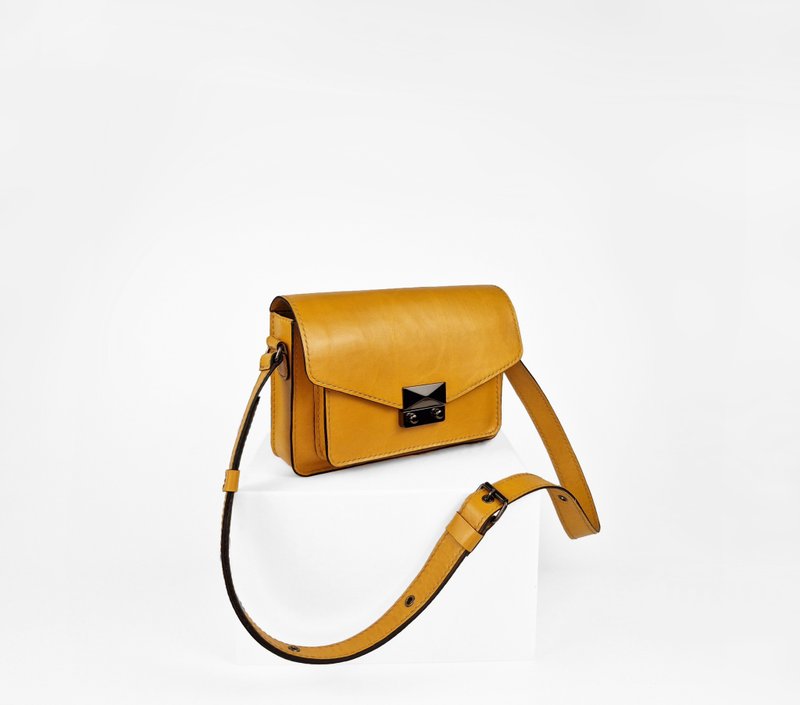 Leather yellow shoulder crossbody small  bag, Handmade gift idea - อื่นๆ - หนังแท้ สีเหลือง