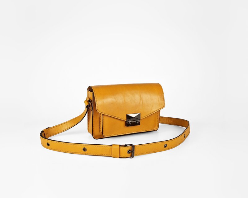 Leather yellow shoulder crossbody small  bag, Handmade gift idea - อื่นๆ - หนังแท้ สีเหลือง