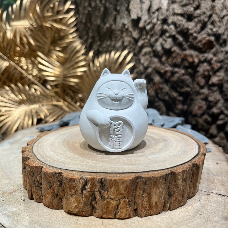 【Peace, blessings and good luck】Pangpang lucky cat (medium) pure white - Fragrances - Cement White