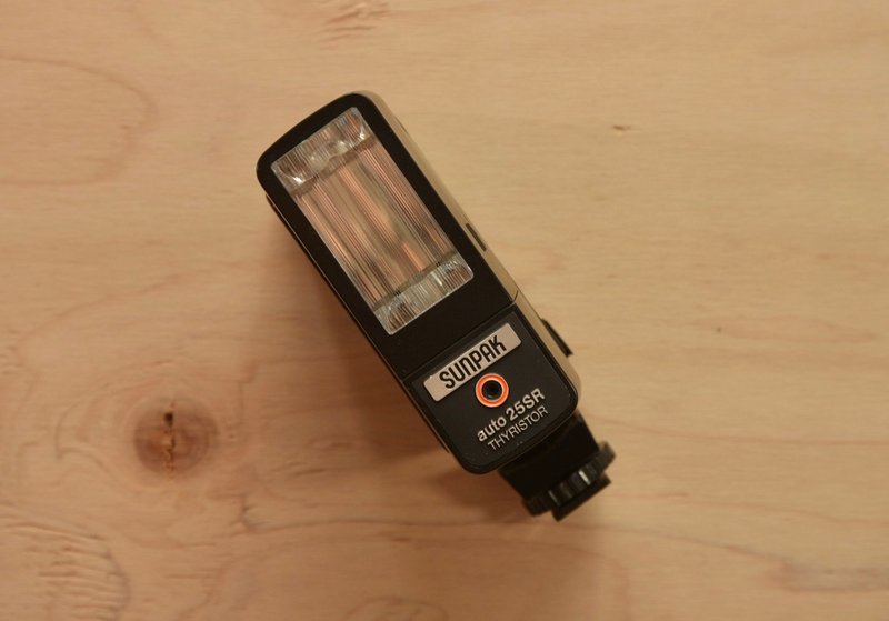 【經典古物】Sunpak Auto 25SR Thyristor 復古閃光燈 含同步線 - 相機/拍立得/底片相機 - 其他材質 