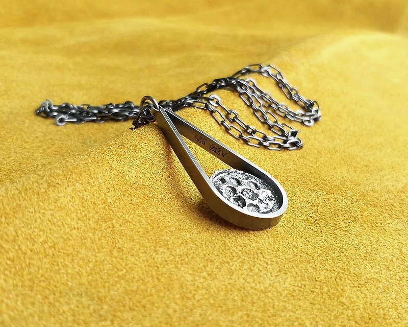 Glorious 925 Silver Handmade Necklace / Ag No. 055 - สร้อยคอ - เงินแท้ สีเทา