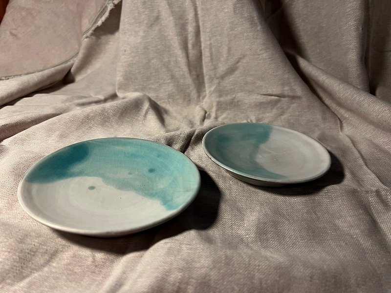 Blue Sky Series Dessert Plate - จานและถาด - ดินเผา 