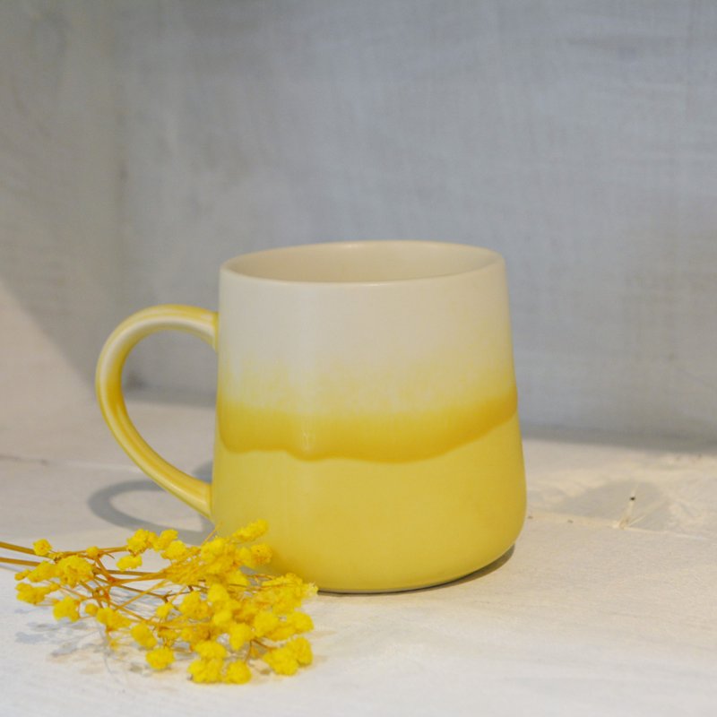 美濃焼　マグカップ　レモン　280ml - 咖啡杯/馬克杯 - 陶 黃色
