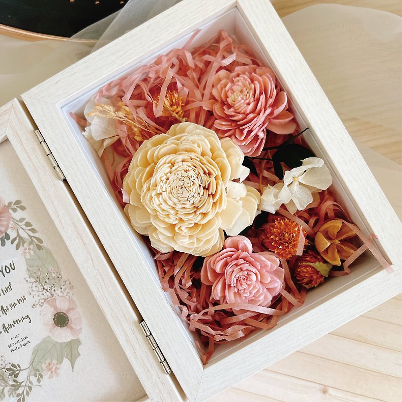 [Shi Design-Mother's Day Gift] Japan imported immortal dried flowers commemorative flower photo frame - ช่อดอกไม้แห้ง - พืช/ดอกไม้ 