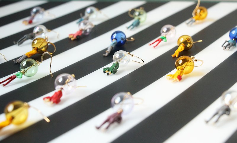 Mini space earrings - Earrings & Clip-ons - Glass Multicolor