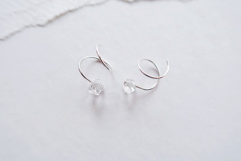 925 Sterling Silver Small Meteor Circle Herkimon Crystal Shining Diamond Earrings Pair Free Gift Packaging - Earrings & Clip-ons - Sterling Silver White