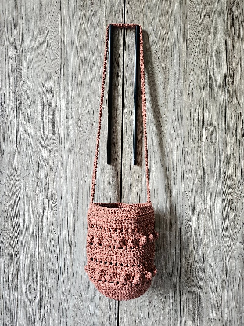 [Spot] Braided Snowball Bucket Bag (Maple Red) Small Bag/Side Bag/Small Bag - Messenger Bags & Sling Bags - Cotton & Hemp Red