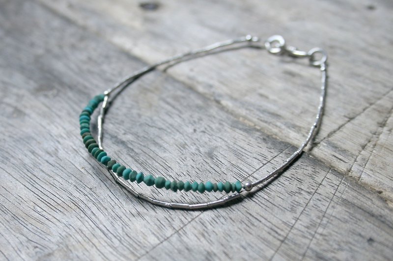 OMAKE turquoise silver beads conjugated double bracelet - สร้อยข้อมือ - เครื่องเพชรพลอย สีเขียว