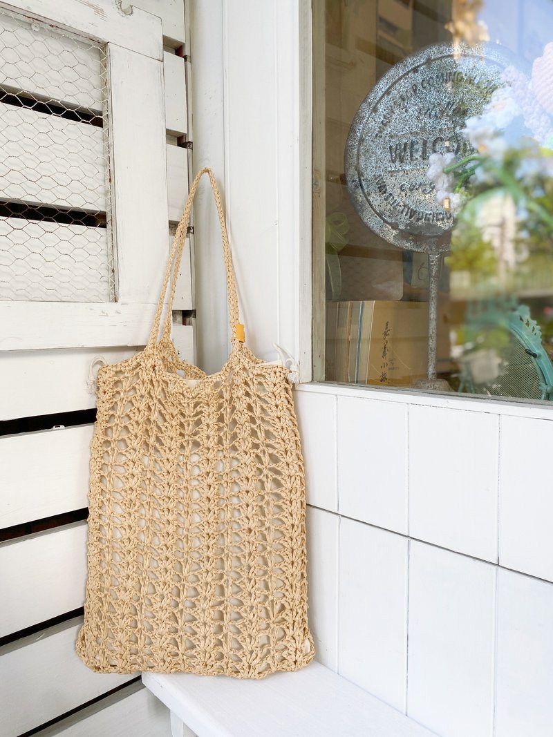 【Good Day Handmade】Handmade. Summer handmade Korean raffia woven cream shoulder handbag - กระเป๋าถือ - วัสดุอื่นๆ สีกากี