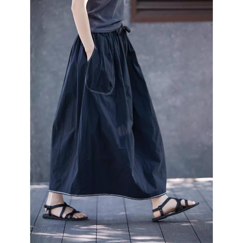 Ink black cotton cocoon bud skirt - กระโปรง - ผ้าฝ้าย/ผ้าลินิน 