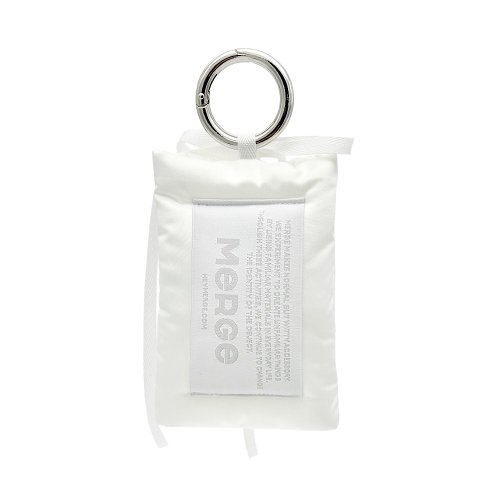 MERGE Moment Keyring トレカケース 500x0.jpg